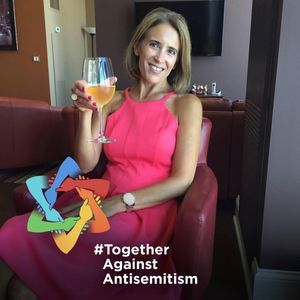 Meet your Posher, Lizabeth